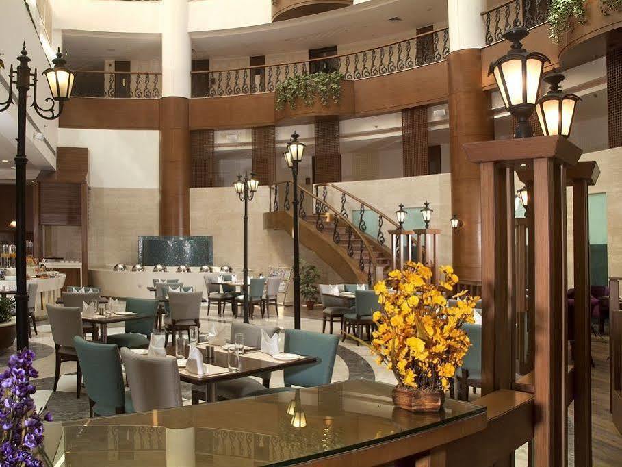 Savoy Suites Большая Нойда Экстерьер фото