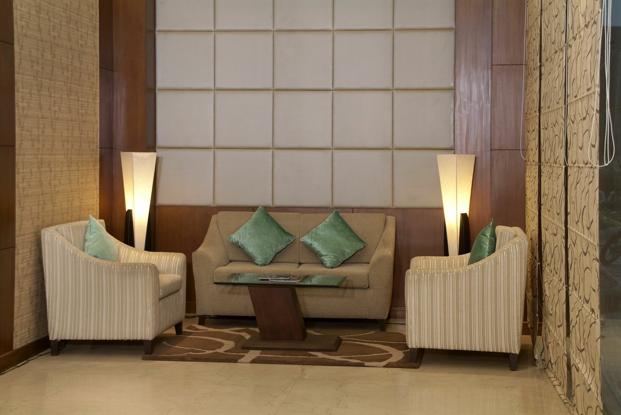 Savoy Suites Большая Нойда Экстерьер фото